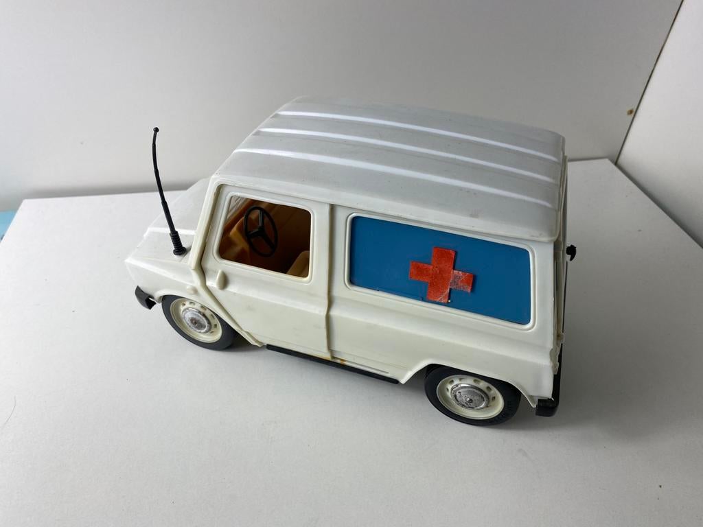 1:12 KALMAR TJORVEN (ziekenauto)-MOLTO/Espana, Ophalen of Verzenden, 1:9 t/m 1:12, Auto