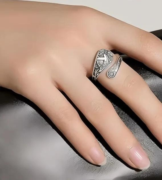 Ring zilver verstelbaar, 18 tot 19, Nieuw, Ophalen of Verzenden, De Wieken 3