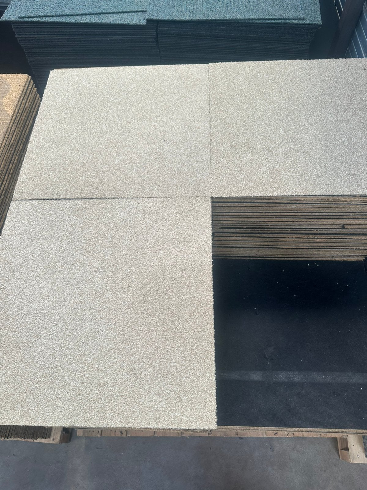 Tapijttegels 50x50 cm beige / zandkleurig/ crème 78 stuks, Ophalen, Crème, Gebruikt, Q