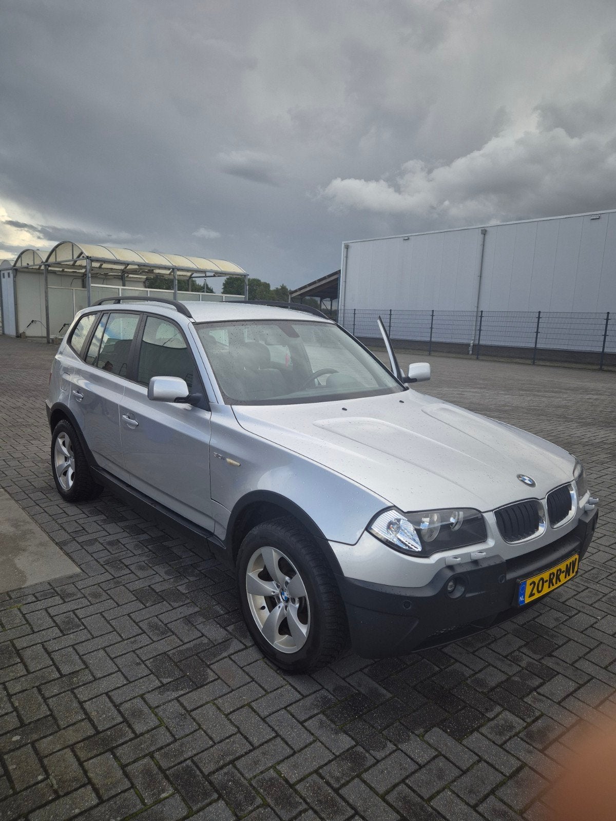 BMW X3 3.0 I AUT 2005 Grijs, Automaat, Automatische klimaatregeling, Zwart, 2000 kg