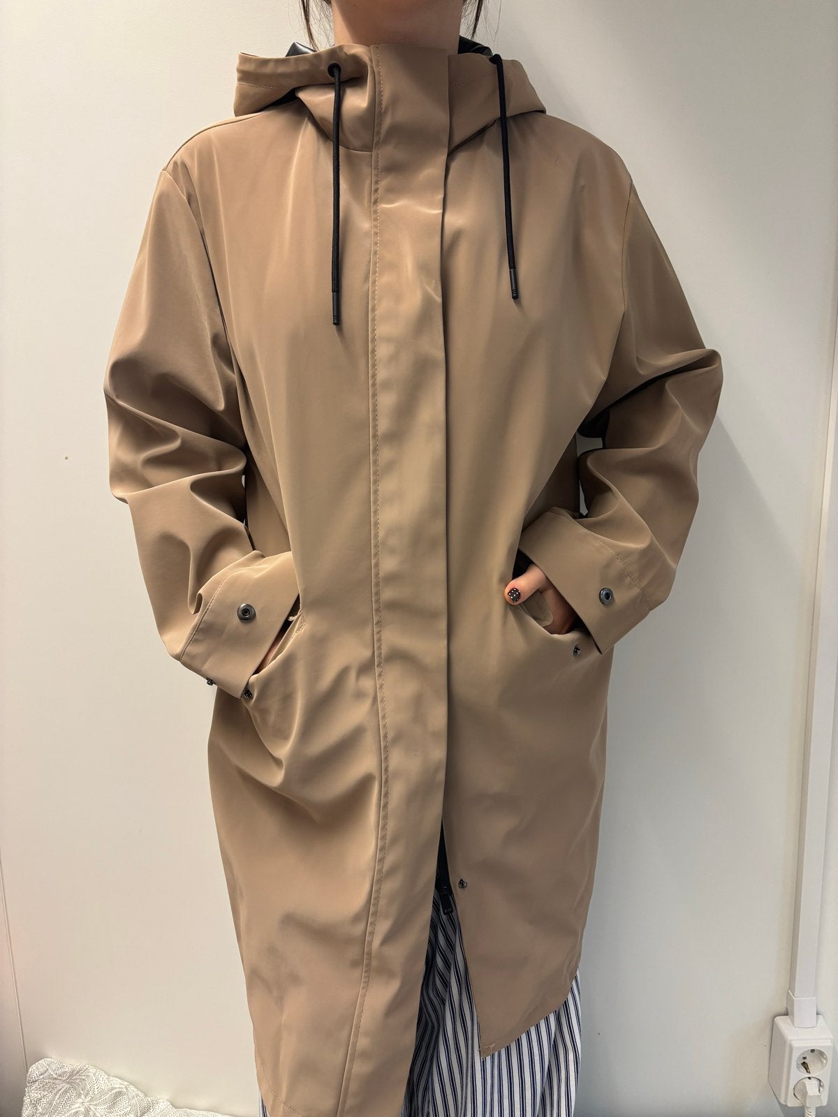 Zara regenjas/tussenjas beige maat S, Kleding | Dames, Ophalen of Verzenden, Zo goed als nieuw, Maat 36 (S), Beige