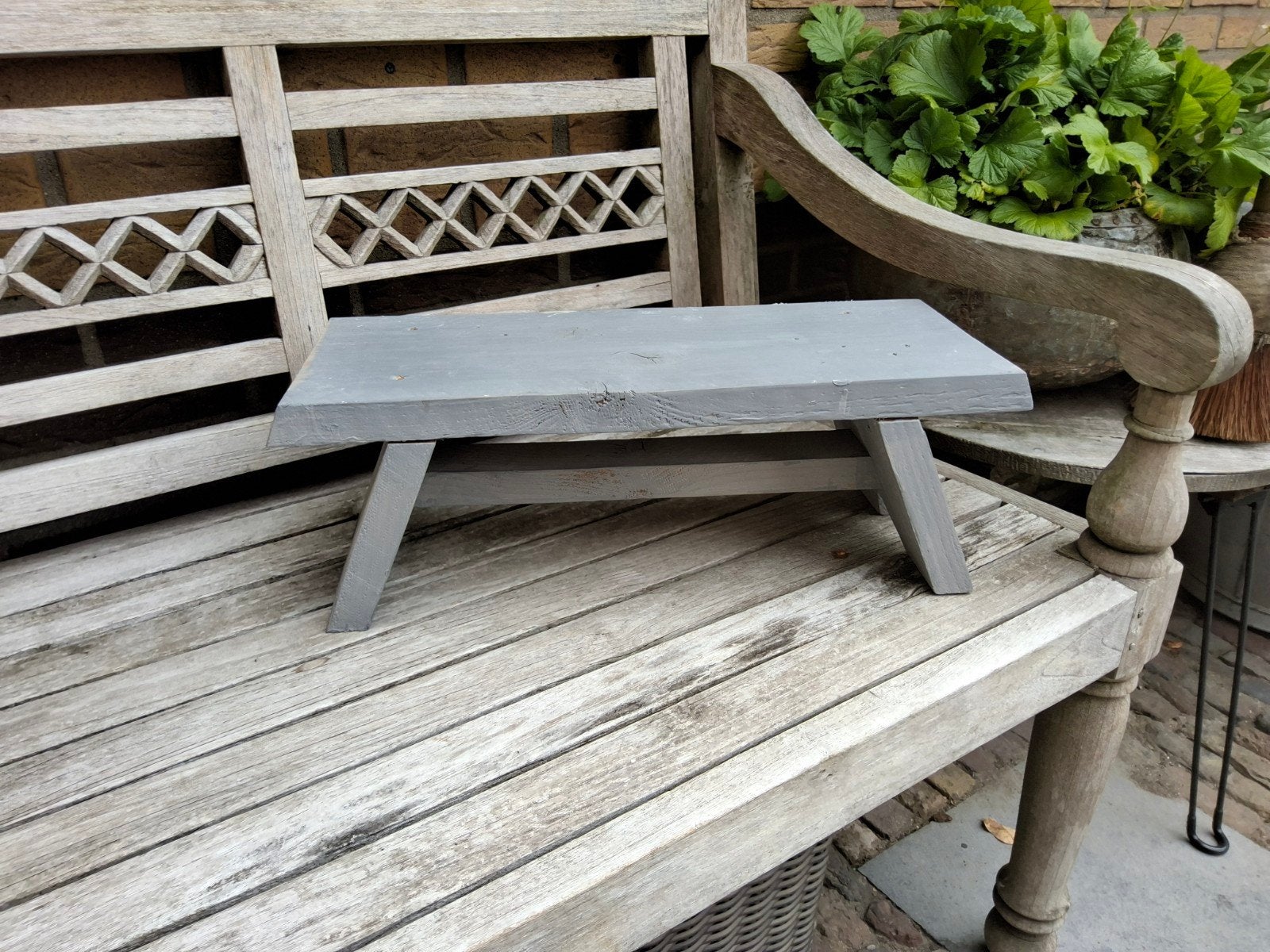 Houten krukje grijs - 51x20x17 cm, Ophalen of Verzenden