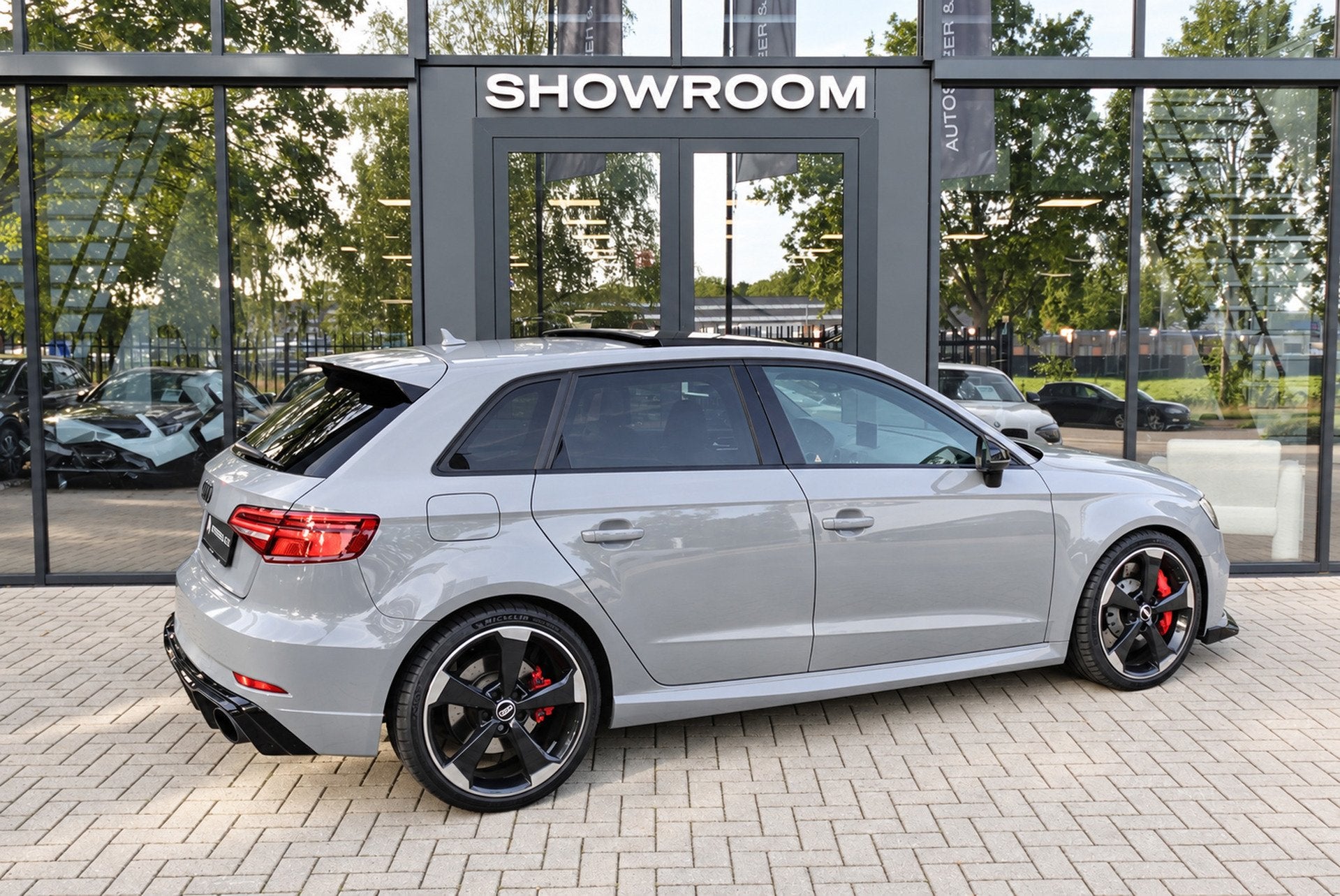 Audi A3 Sportback 2.5 TFSI RS 3 quattro PANO B&O MATRIX VOL, Auto's, Automaat, Gebruikt, RS3, Leder