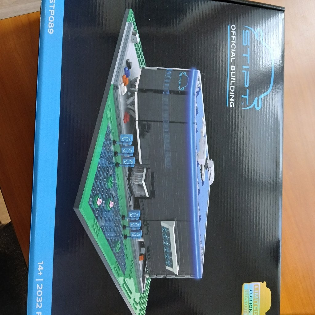 Lego set van het gebouw van poetsbedrijf Stipt in Best, Nieuw, Architecture, Ophalen of Verzenden, Complete set
