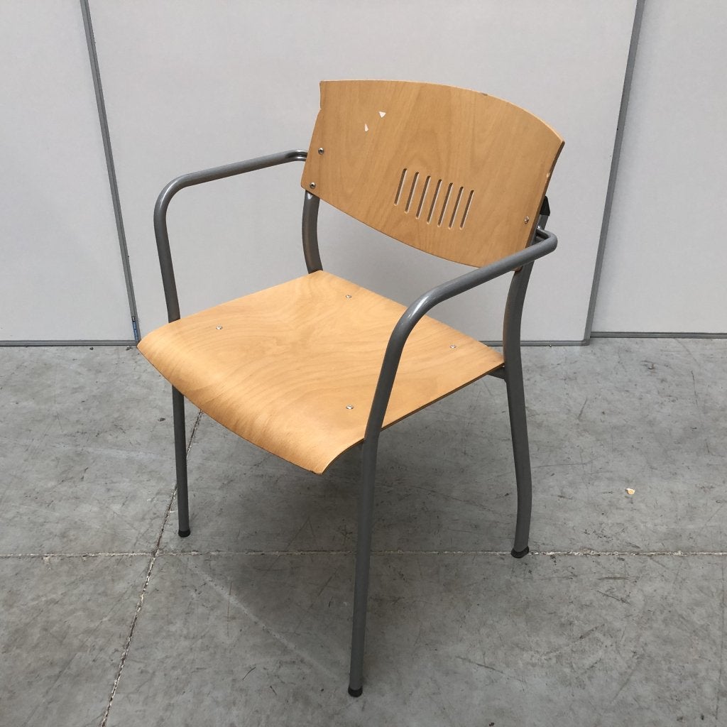 Ahrend houten schoolstoel - beuken, Niet ingevuld, Gebruikt, Niet ingevuld, Niet ingevuld