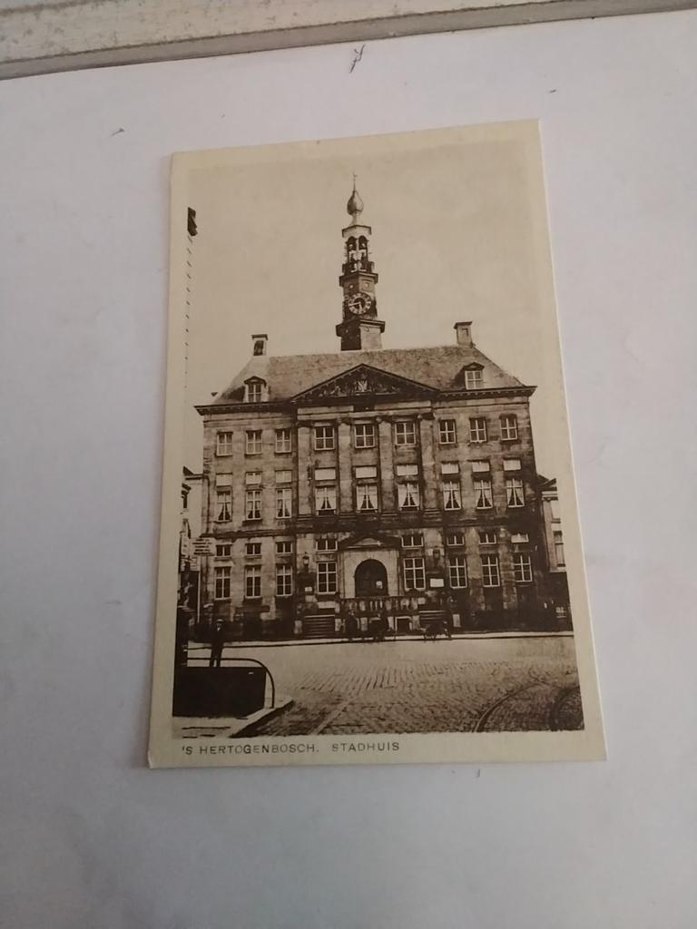 'S HERTOGENBOSCH.  Stadhuis, Verzamelen, Ansichtkaarten | Nederland, Ophalen of Verzenden, Voor 1920, Noord-Brabant