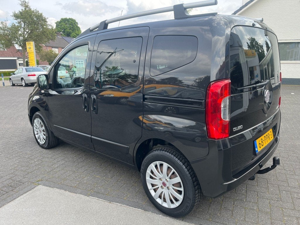 Fiat QUBO 1.4 TREKKING, AIRCO,TREKHAAK, uitstekende staat!, Auto's, Voorwielaandrijving, 15 km/l, 4 cilinders, 400 kg