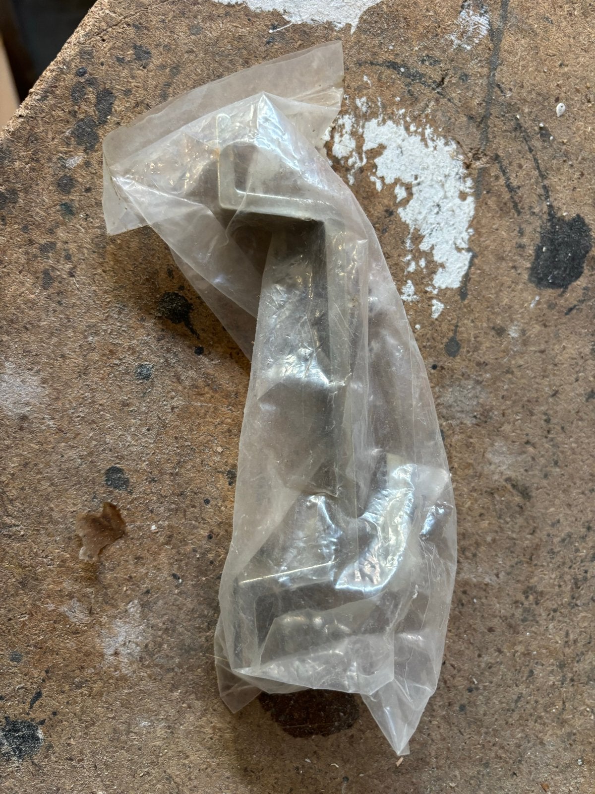 Nieuwe handgreep in verpakking, Ophalen of Verzenden, Nieuw, Overige materialen, Schuif of Grendel