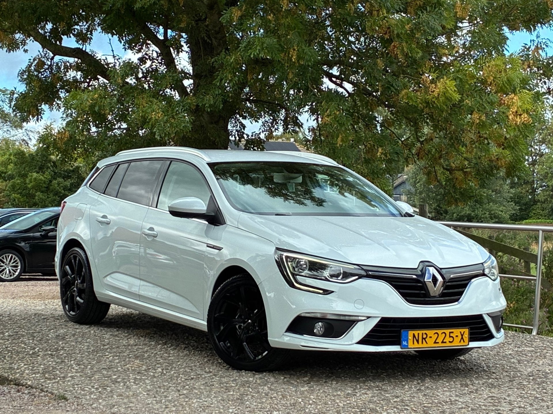 Renault Mégane Estate 1.5 dCi Eco2 Zen | Navi + Clima + Cru, Auto's, Voorwielaandrijving, Gebruikt, 4 cilinders, Wit
