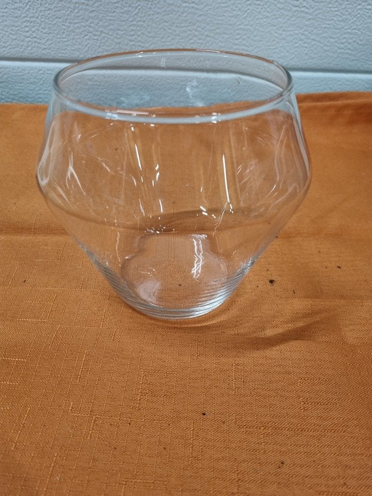 vaasje glas toelopend, Ophalen of Verzenden