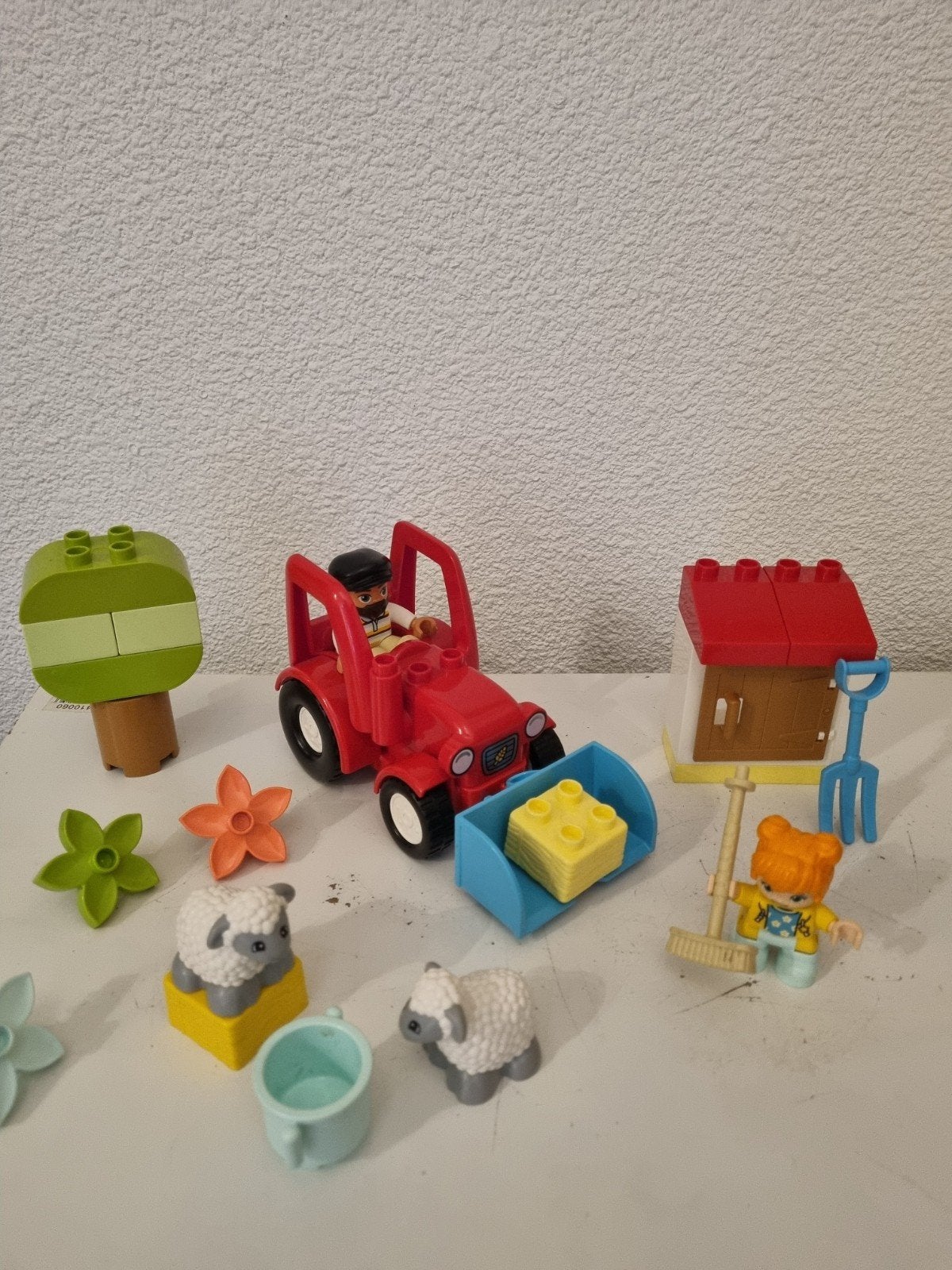 duplo boer met tracktor  en lammetjes, Kinderen en Baby's, Speelgoed | Duplo en Lego, Ophalen of Verzenden, Zo goed als nieuw