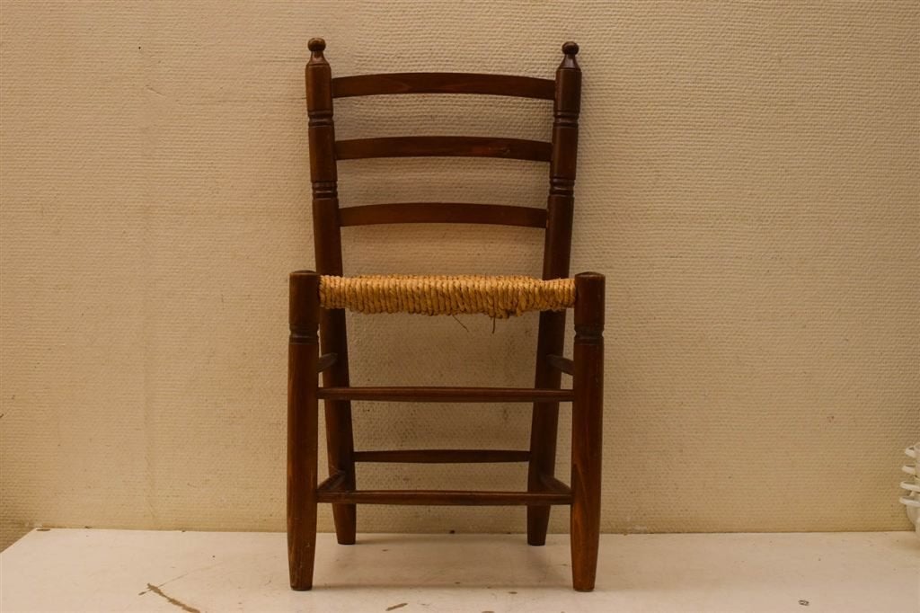 Houten kinderstoel met rieten zitting 48247, Ophalen of Verzenden, Gebruikt, Meegroeistoel