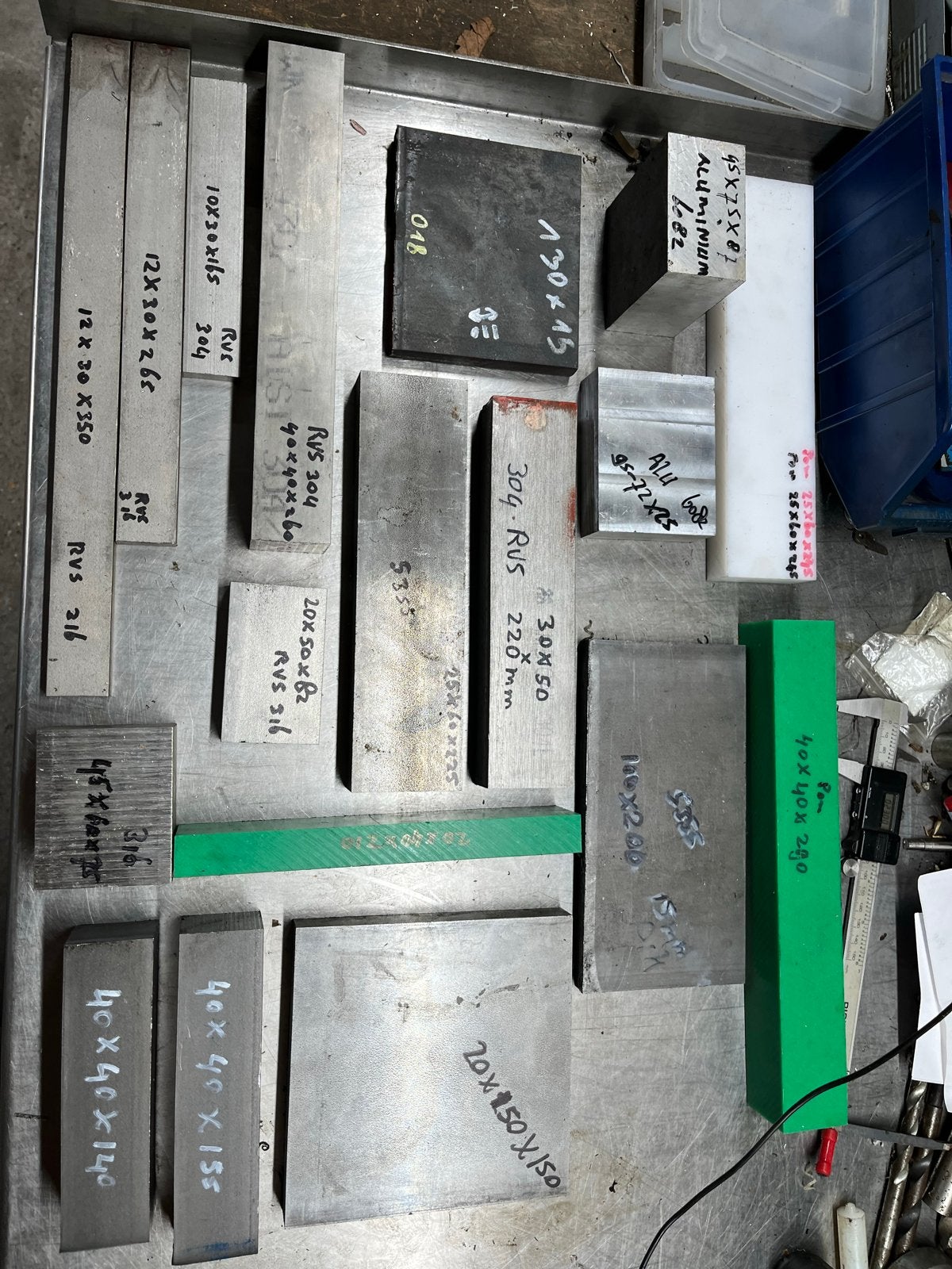 Diverse Freesmachine Materialen - Aluminium, RVS, Kunststof, Ophalen of Verzenden, Gebruikt, Overige soorten