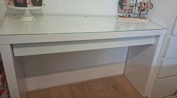 IKEA Malm kaptafel, Huis en Inrichting, Ophalen, 25 tot 50 cm, Rechthoekig, 100 tot 150 cm