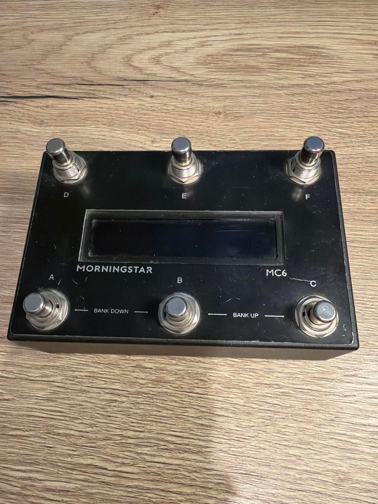 Morningstar MC6 mark 1 MIDI controller, Ophalen of Verzenden, Gebruikt