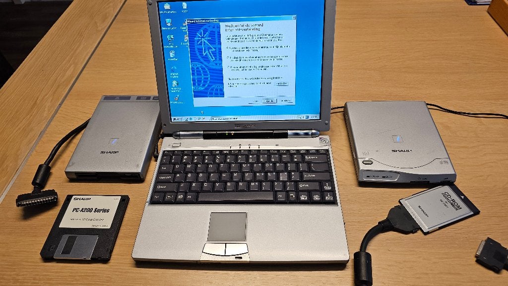 Vintage SHARP notebook PC-A280 uit 1999 nog werkent, Intel Pentium 2, Gebruikt, HDD, Minder dan 4 GB