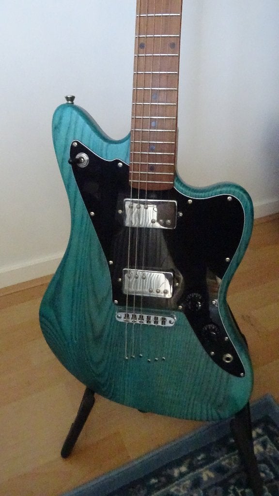 Fazley Outlaw Maverick plus gitaar, Ophalen, Zo goed als nieuw, Solid body, Overige merken