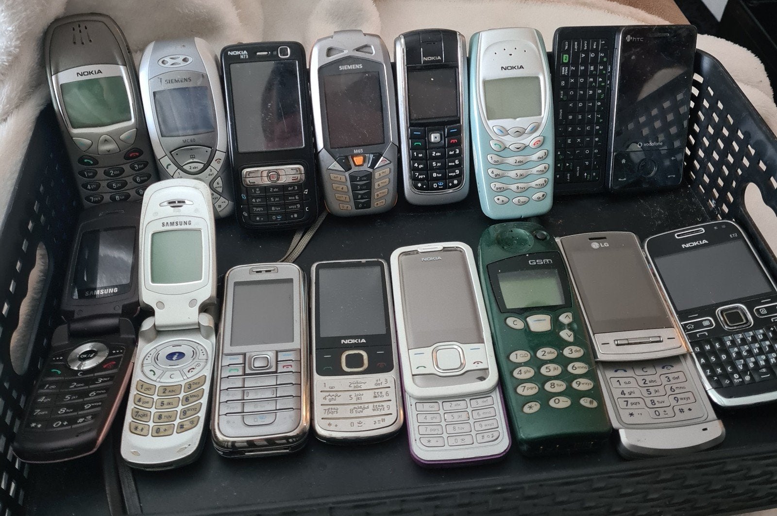 Partij oude mobiele telefoons - Nokia, Samsung, Siemens, Gebruikt, Overige modellen, Ophalen of Verzenden, Minder dan 3 megapixel