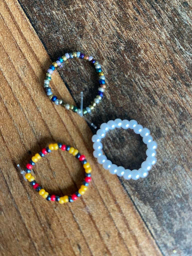 Set van 3 handgemaakte kralen ringen, Sieraden, Tassen en Uiterlijk, Ringen, Overige materialen, Overige kleuren, Nieuw, Ophalen of Verzenden
