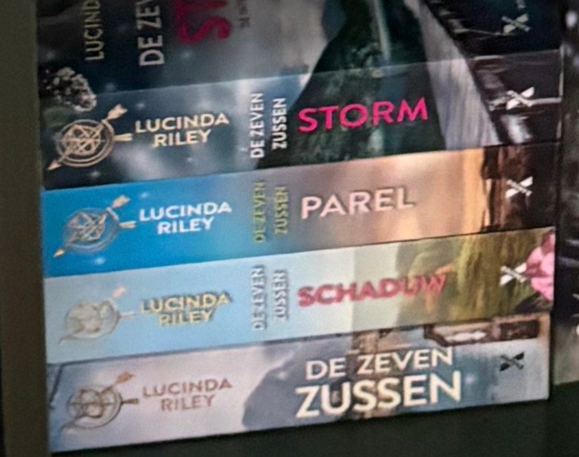 De Zeven Zussen serie - Lucinda Riley (4 boeken), Ophalen, Gelezen, Europa overig