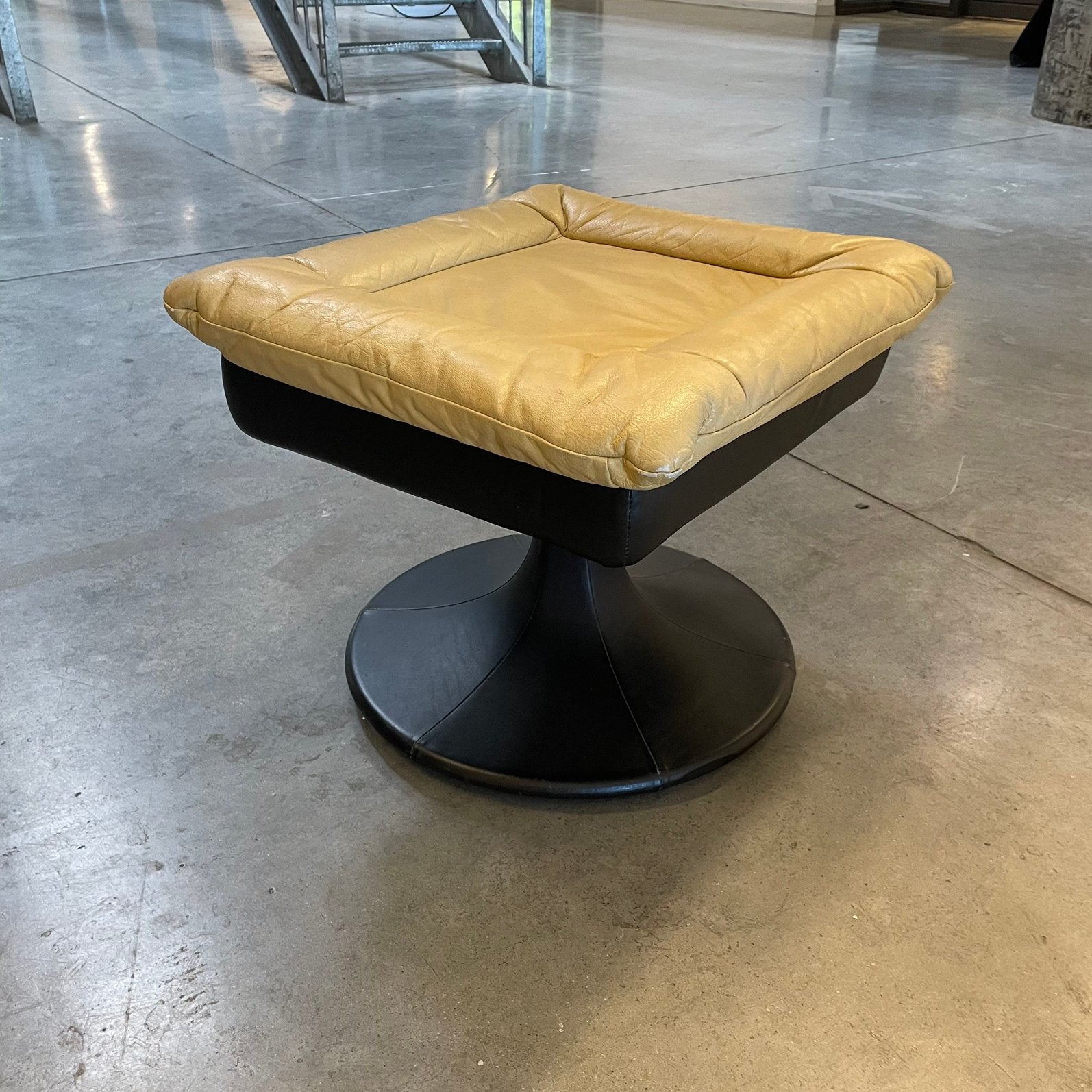 Voetenbank space age jaren 60 vintage, Ophalen, Minder dan 50 cm, ., 2de hands