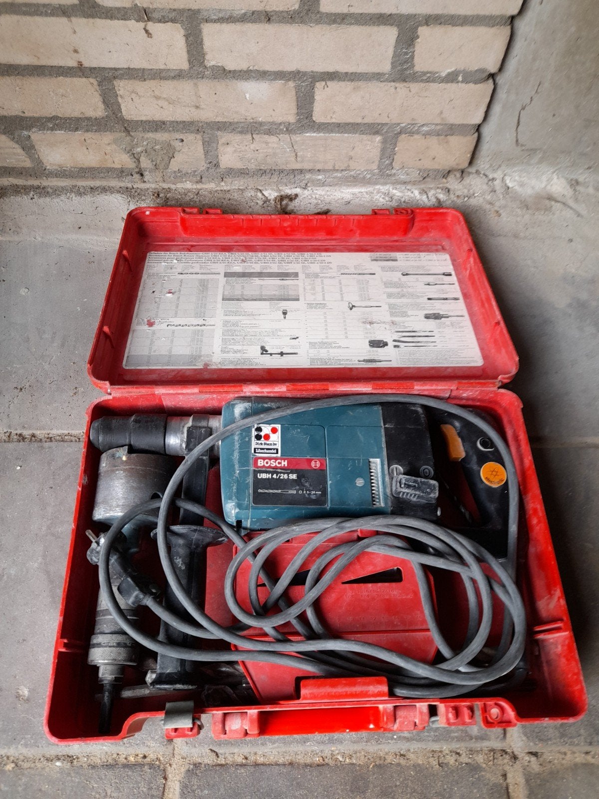 Bosch UBH 4/26 SE Boorhamer in koffer, Doe-het-zelf en Verbouw, Ophalen of Verzenden, Gebruikt, 600 watt of meer, Boor- en/of Breekhamer