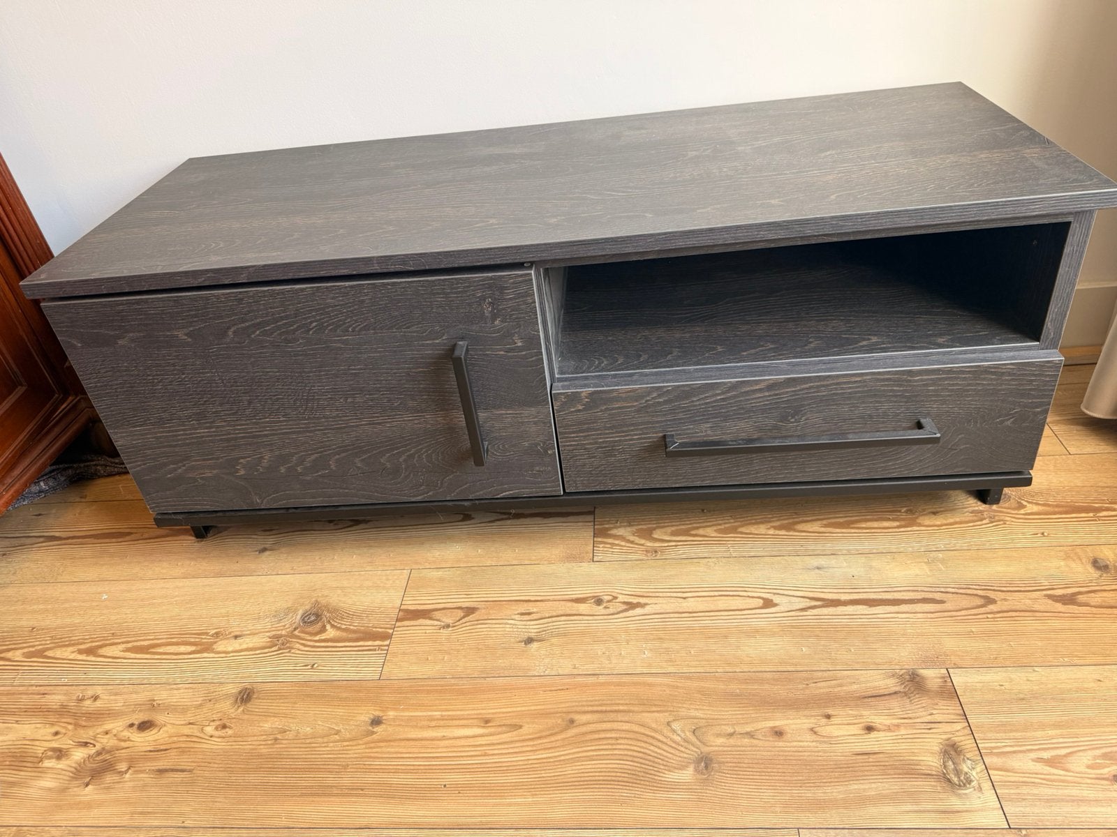 Tv meubel zo goed als nieuw!, Huis en Inrichting, Ophalen, 100 tot 150 cm, Zo goed als nieuw, Minder dan 100 cm