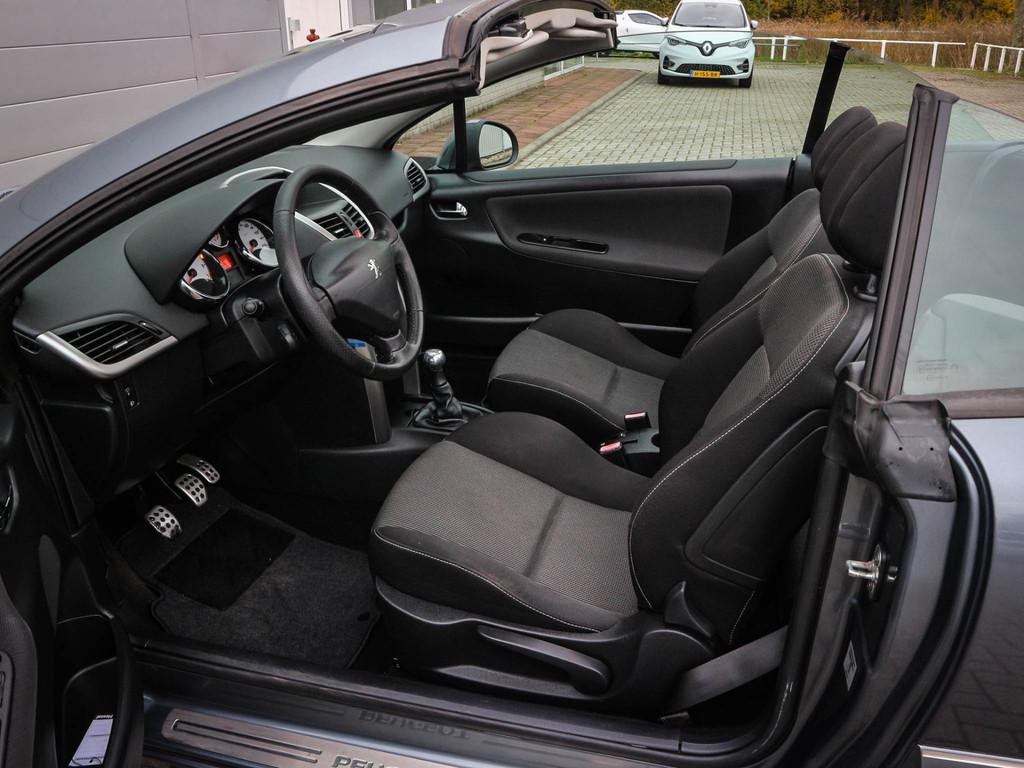Peugeot 207 CC 1.6 VTi | Clima | Cruise | Pdc | Lichtmetaal, Voorwielaandrijving, Euro 5, Stof, Gebruikt