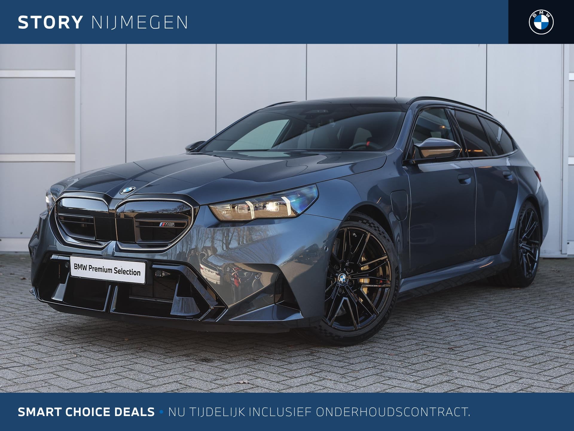 BMW M5 Touring Automaat / M Drive Professional / Panoramadak, Dealer onderhouden, Gebruikt, 4395 cc, Vierwielaandrijving