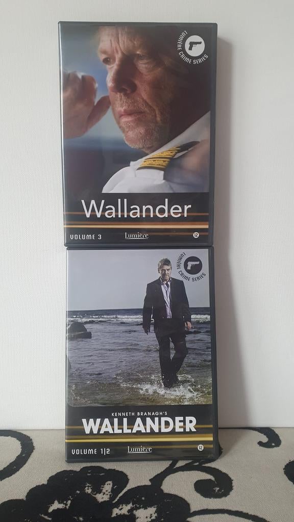 Wallander DVD Boxset - Volumes 1, 2 & 3 (K. Branagh)setprijs, Cd's en Dvd's, Dvd's | Overige Dvd's, Zo goed als nieuw, Boxset