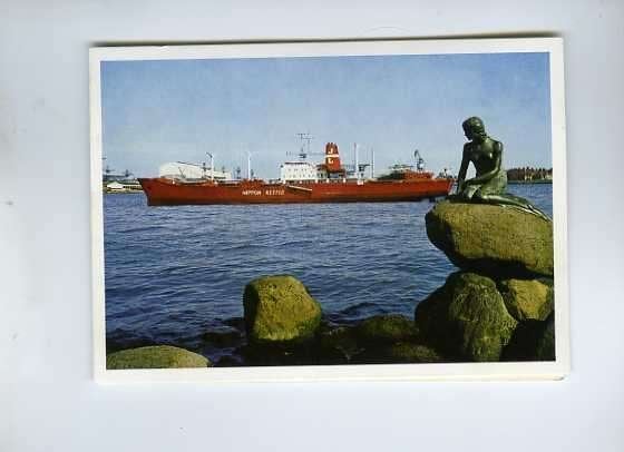 scheepvaart-foto-lauritzen-2x, Verzamelen, Scheepvaart, Ophalen of Verzenden, Zo goed als nieuw, Motorboot, Boek of Tijdschrift