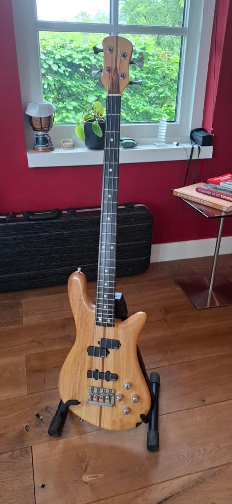 Vintage Warwick 4-snarige basgitaar met EMG pickups, Ophalen of Verzenden, Gebruikt, Elektrisch