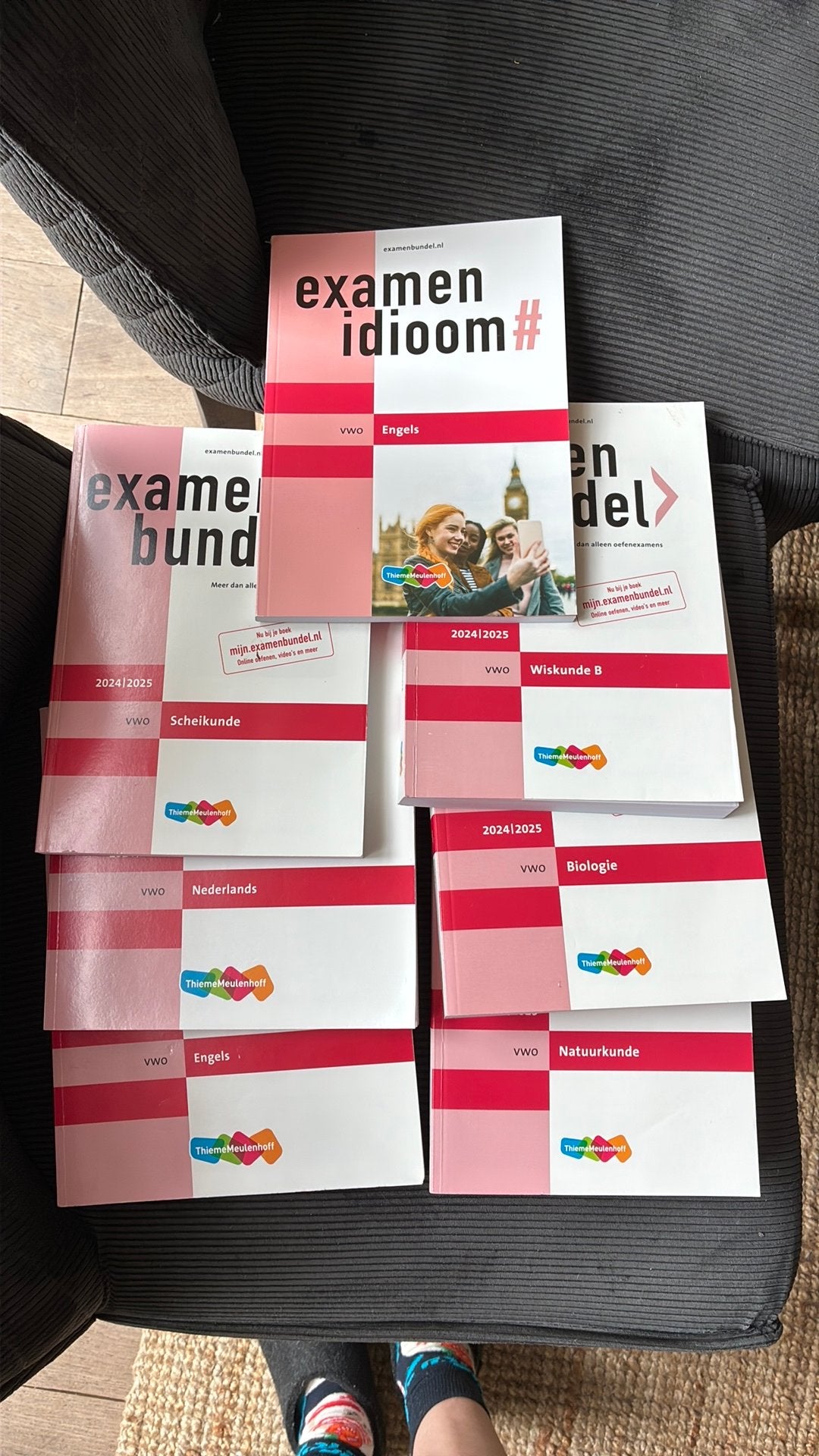 7 Examenbundels VWO 2025/2026 & Examenidioom VWO 2025, Boeken, Ophalen, Beta, Zo goed als nieuw, Overige niveaus