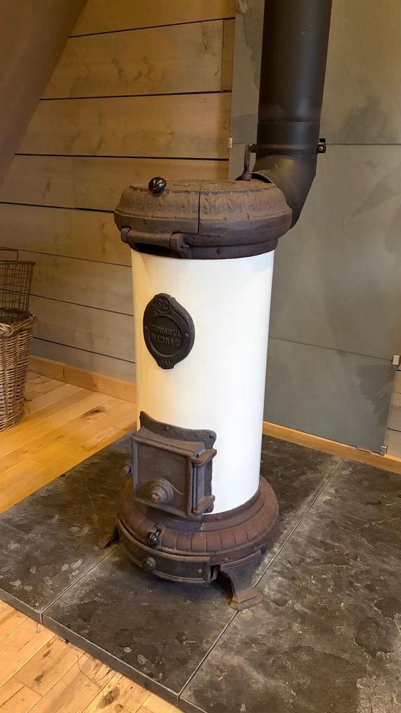 Klassieke houtkachel, Ophalen, Gebruikt, Hout, Houtkachel
