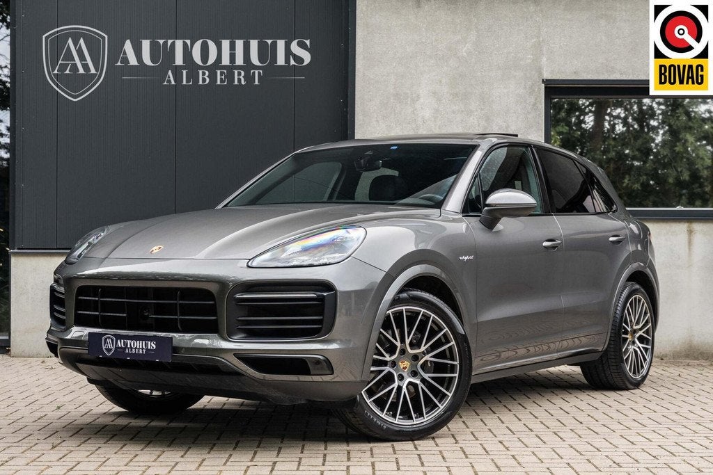 Porsche Cayenne E-Hybrid Lucht Pano Bose Matrix Chrono 21", Auto's, Porsche, Automaat, Cayenne, Gebruikt, Zwart