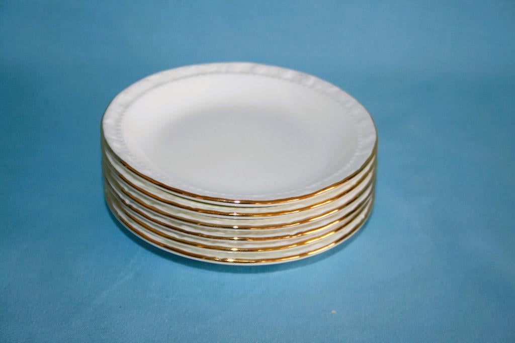 Royal Albert " Val d'or " 6 x Petitfour - 12cm - NIEUW, Nieuw, Nieuw, Ophalen of Verzenden, Schaal of Schalen