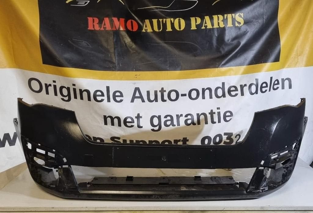 Voorbumper Peugeot Citroen NIEUW ORIG 9808639977 1615658180, Gebruikt, -, Voor, -