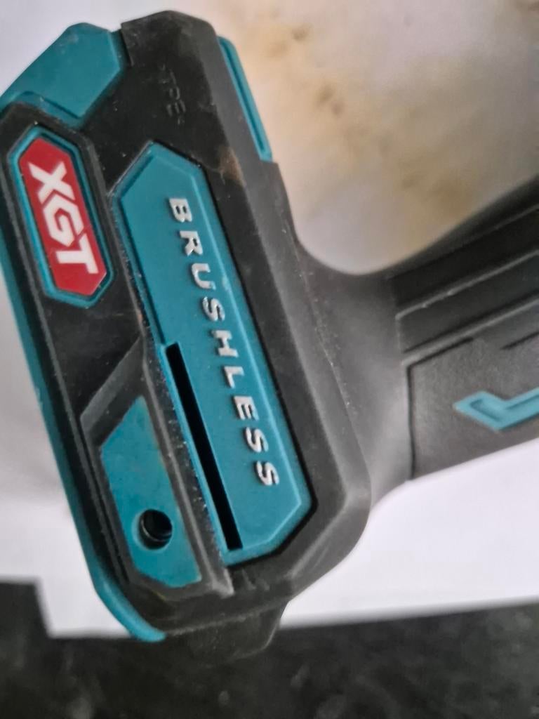 Makita DF002G Accuboormachine 40v - nieuw, Doe-het-zelf en Verbouw, Gereedschap | Boormachines, Ophalen, 600 watt of meer, Variabele snelheid