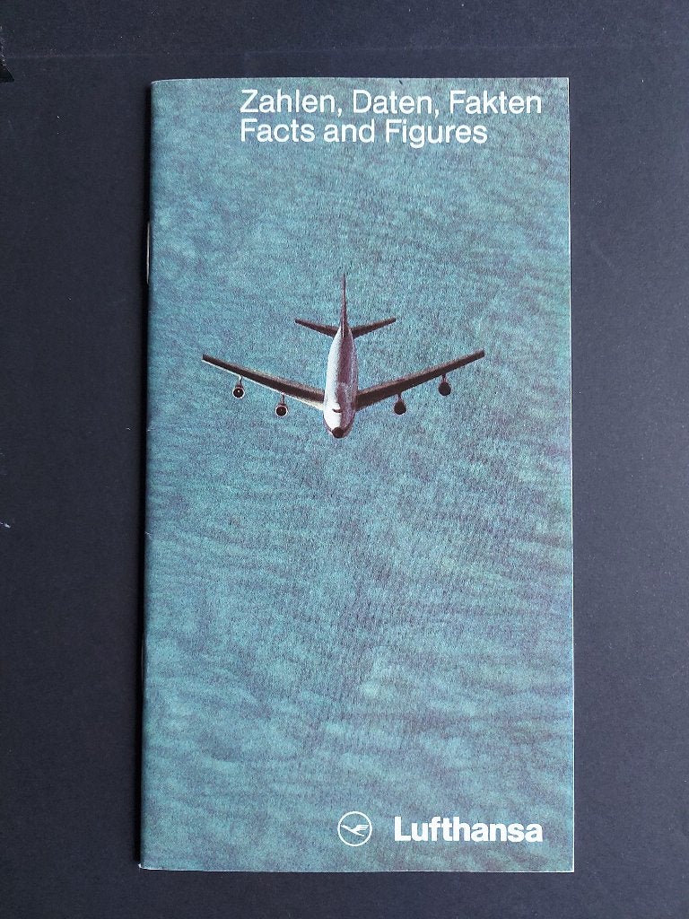 Lufthansa boekje Facts and Figures uit 1982 (LU60), Ophalen of Verzenden, Gebruikt, Boek of Tijdschrift