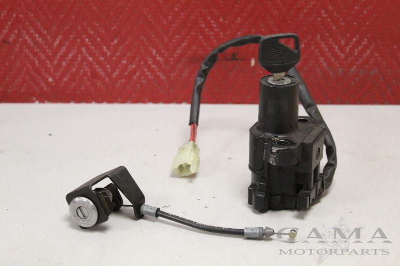 Slotenset Honda XL 125 Varadero 2004-2006 (XL125 KPC) 2004, Honda, Gebruikt, Hanauer Landstraße  222-224, Frankfurt am Main 60314, , Duitsland