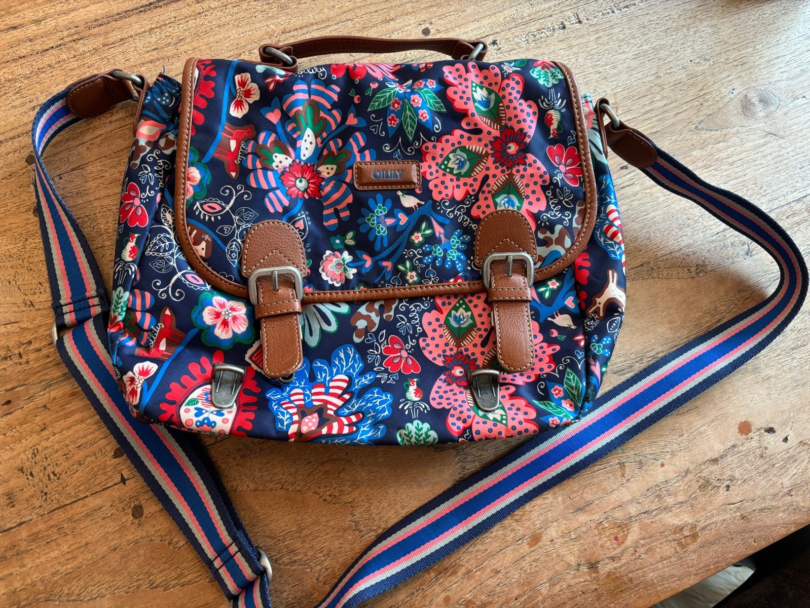 Oilily tas met bloemenprint - zo goed als nieuw, Ophalen of Verzenden, Zo goed als nieuw, Overige kleuren, Schoudertasje