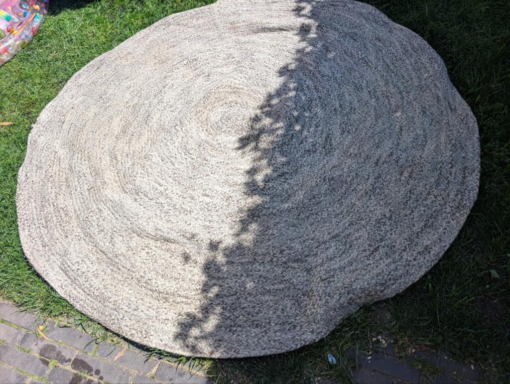 Rond vloerkleed, Ophalen, Gebruikt