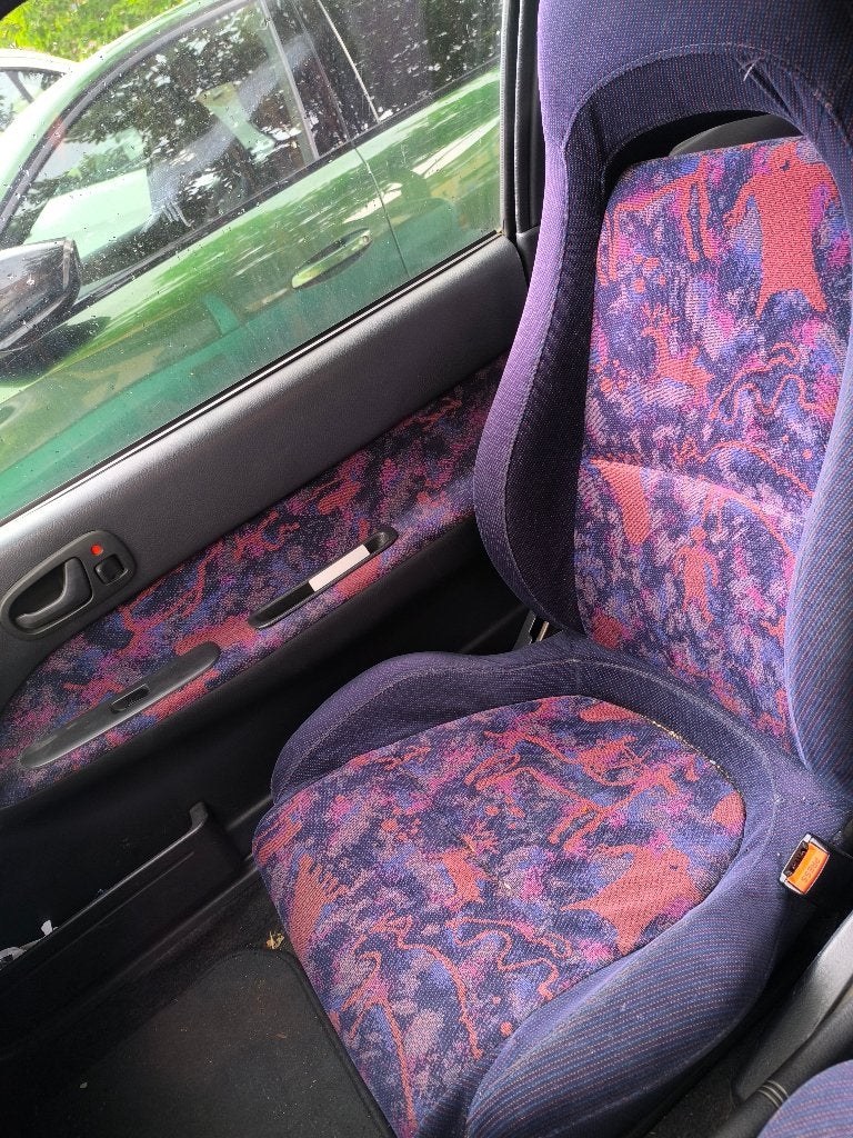 Op zoek naar autostoel, Auto-onderdelen, Interieur en Bekleding, Ophalen, Suzuki