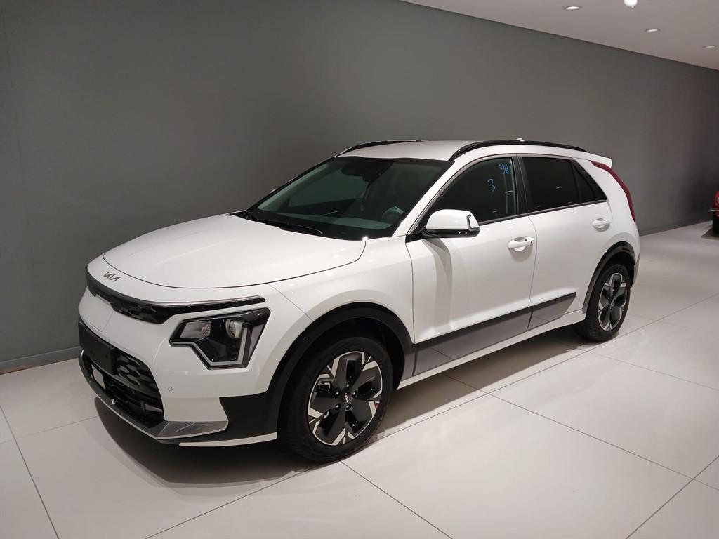 Kia e-Niro 64,8 kWh 204pk Aut Light Advanced Navi/ Stoel/ Cr, Auto's, Gebruikt, 1657 kg, Origineel Nederlands, 420 min