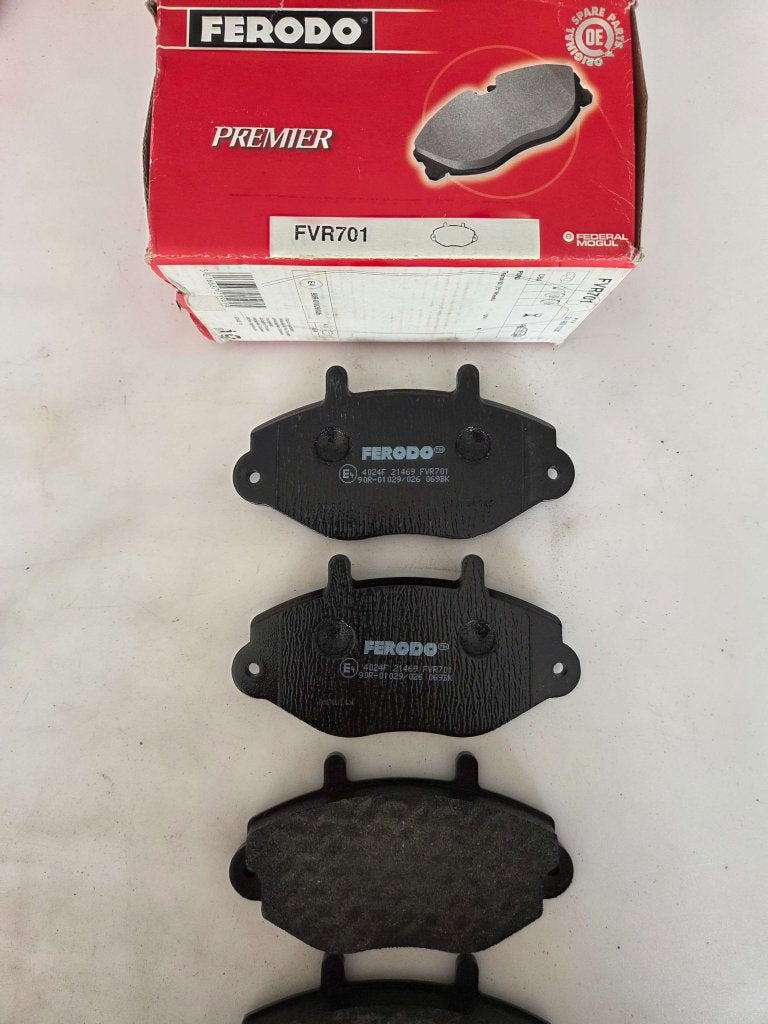 Set Remblokken Ford Transit, Niet ingevuld, Niet ingevuld, Ophalen of Verzenden, Niet ingevuld