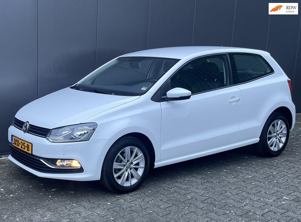 Volkswagen POLO 1.0 Comfortline super zuinig airco garantie, Auto's, Gebruikt, Euro 6, Bedrijf, Handgeschakeld