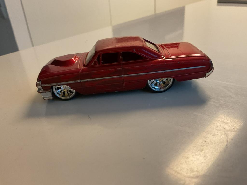 Hotwheels Ford Galaxie, Ophalen, Zo goed als nieuw