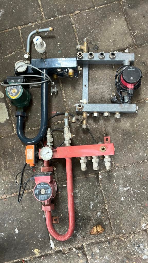Vloerverwarming unit 3 stuks, Ophalen of Verzenden