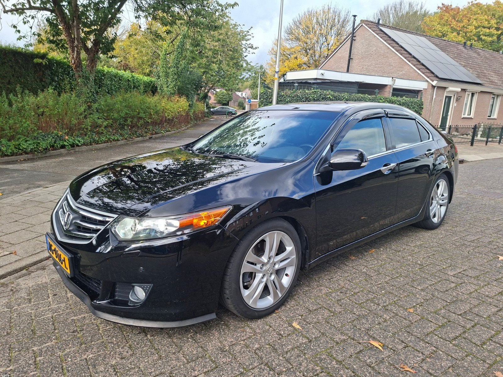 Honda Accord 2.4 Executive 2010 + KW Suspension V1, Automaat, Zwart, 201 pk, Zwart