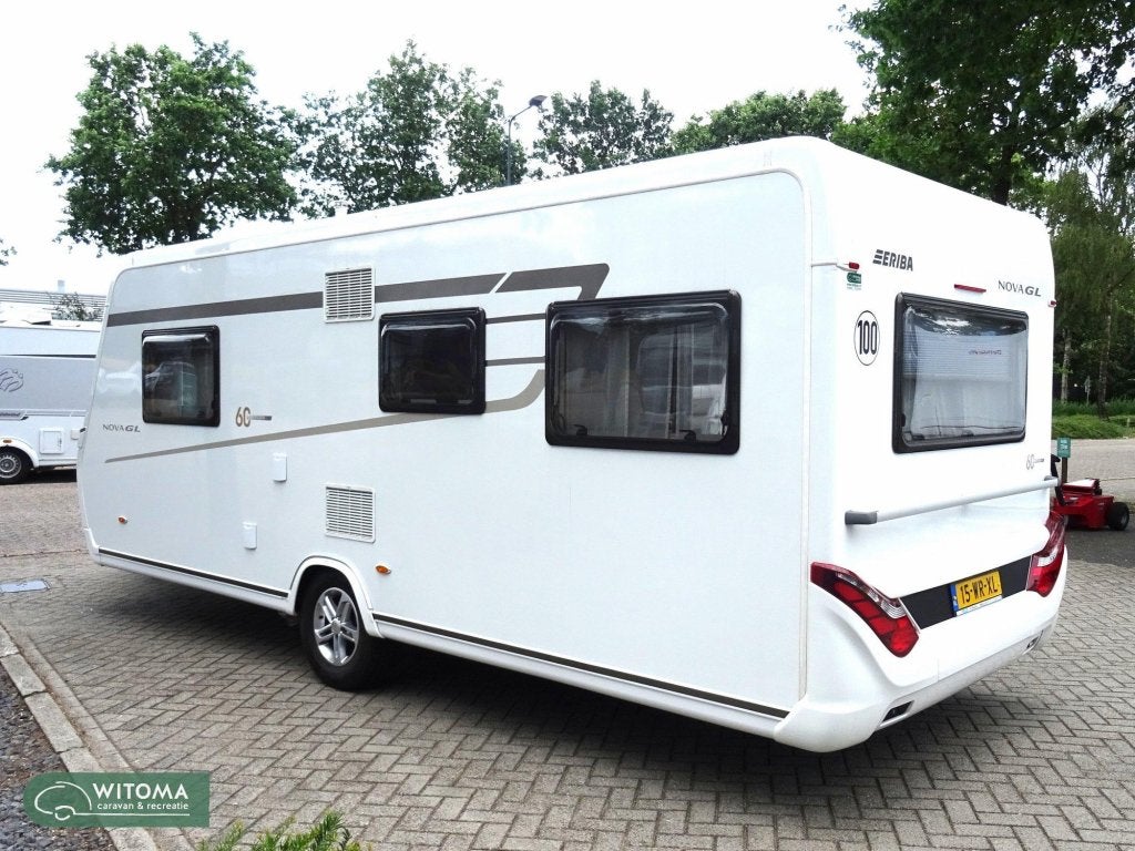 Eriba Nova GL 530 mover-vloerverwarming-Thu, Rondzit, Bedrijf, 5 tot 6 meter, Eriba